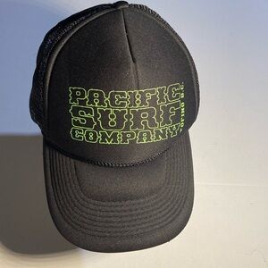 RARE 🔥🔥🔥🔥Vintage Pacific Surf Company, Torino, BC Meshie/Snapback